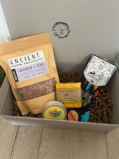Hamper Gift Box